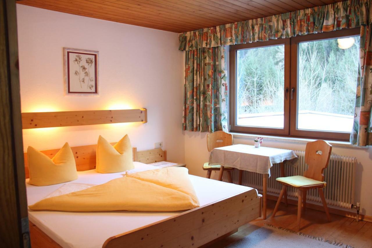 Pension Schwemberger Ohne Fruehstueck Mayrhofen Εξωτερικό φωτογραφία